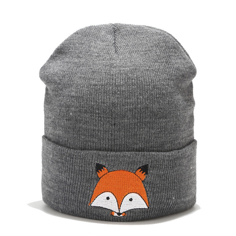 Embroidered wool cap - Cindi Book