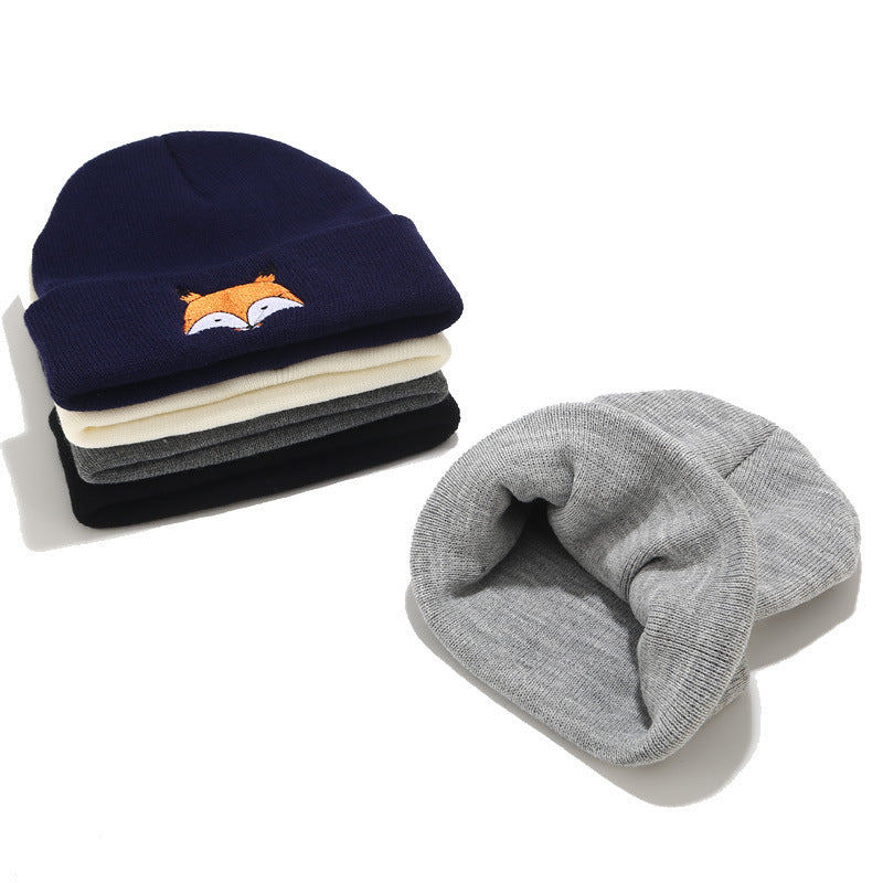 Embroidered wool cap - Cindi Book