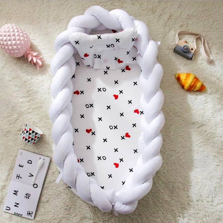 Portable cotton crib - Cindi Book