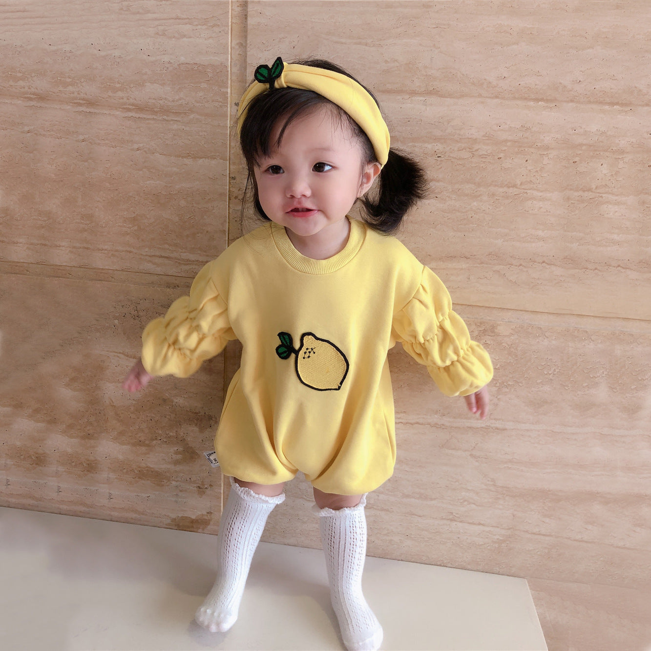 Baby jumpsuit - Cindi Book