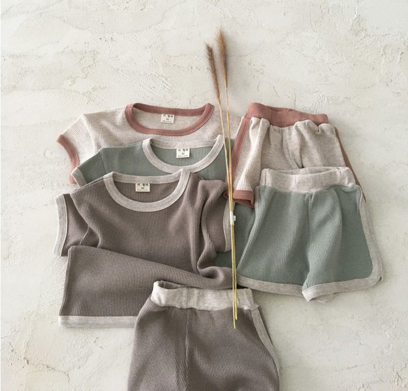 Infant and young children's clothing made of old casual sports short-sleeved suit - Cindi Book