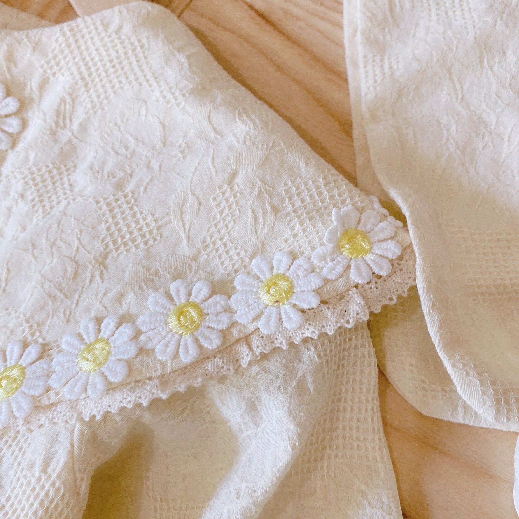 0-2 Years Old Baby Daisy Romper Spring Baby Square Neck Long-sleeved Shirt - Cindi Book