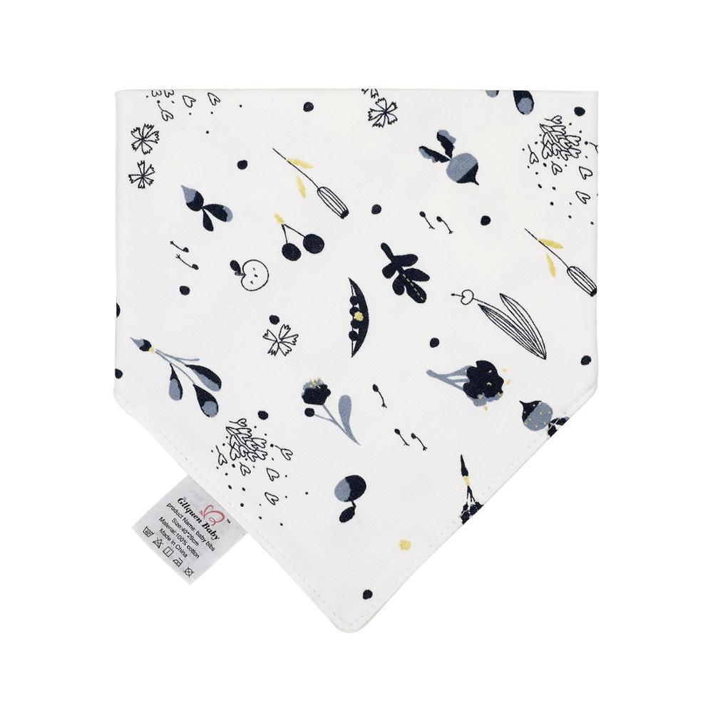 Baby triangle scarf - Cindi Book