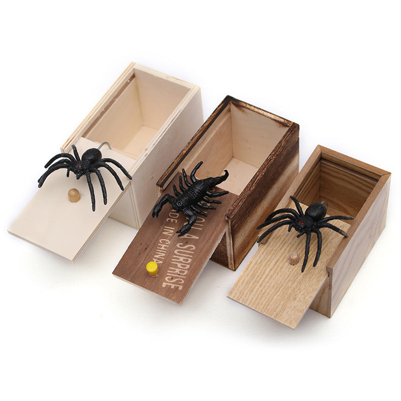 Prank Spider Wooden Scare Box Trick Play Joke Lifelike Surprise April Fools' Day Funny Novelty Toys Gags Practical Gifts - Cindi Book