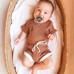 Two-piece set for infants and toddlers - Cindi Book