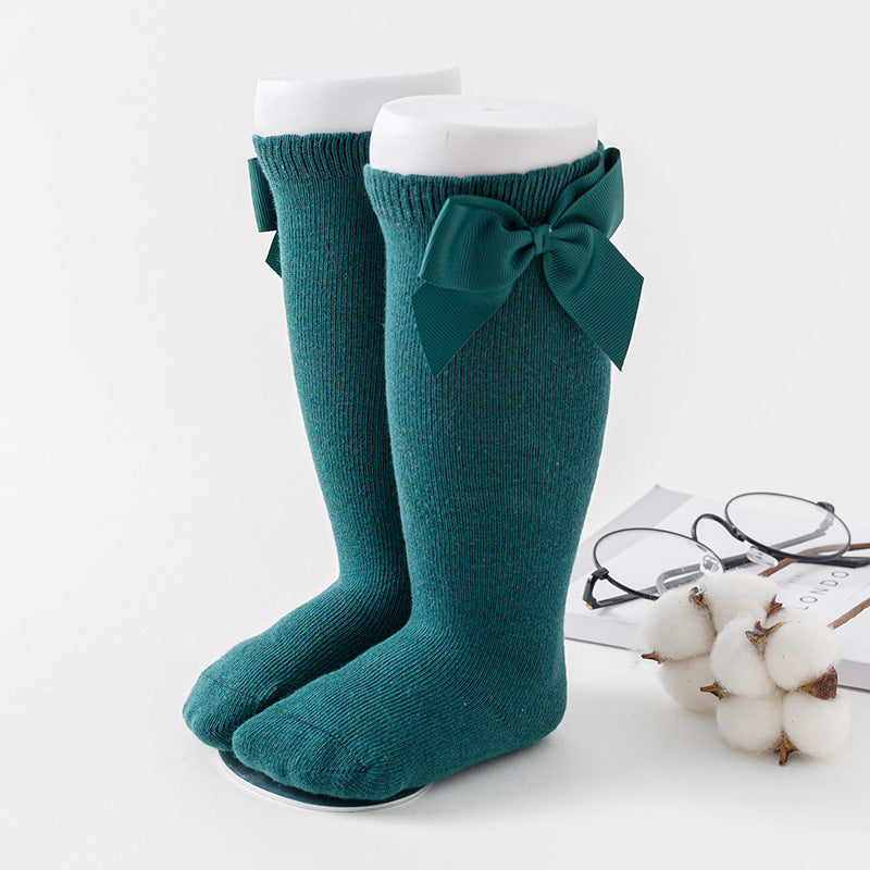 Girl student little princess red socks - Cindi Book
