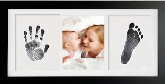 Baby hands and feet with oil - Cindi Book