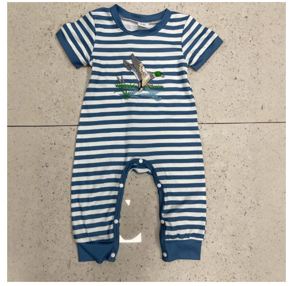 Short Sleeve Striped Embroidery Pattern One-piece - Cindi Book
