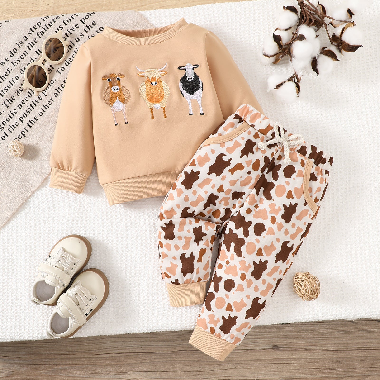 Children's Casual Suit Calf Embroidered Printed Long Sleeve Two-piece Set - Cindi Book