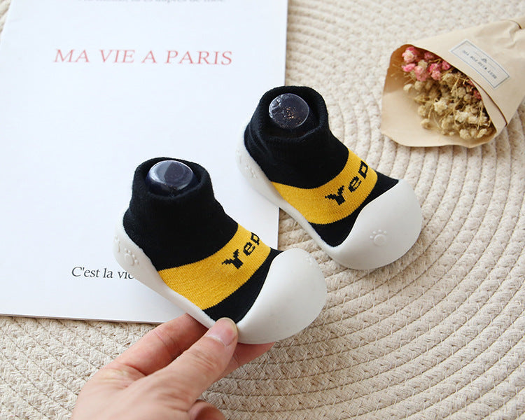 Floor Socks Shoes, Baby Non-slip Footwear, Soft Sole, Indoor Shoe Covers, Feet - Cindi Book