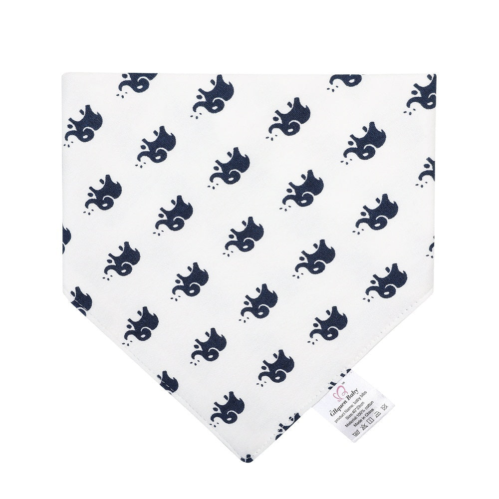 Baby triangle scarf - Cindi Book