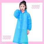 Transparent, portable and backpackable girl's poncho - Cindi Book
