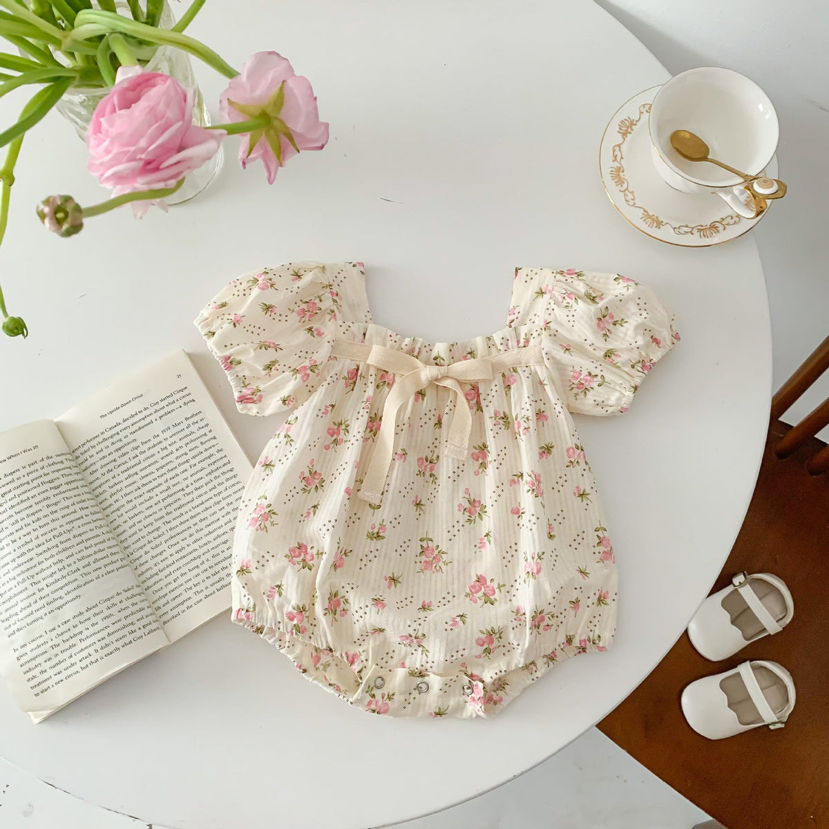 Small Floral Bow Baby Girl Bubble Sleeve Harness Crawl Clothes - Cindi Book