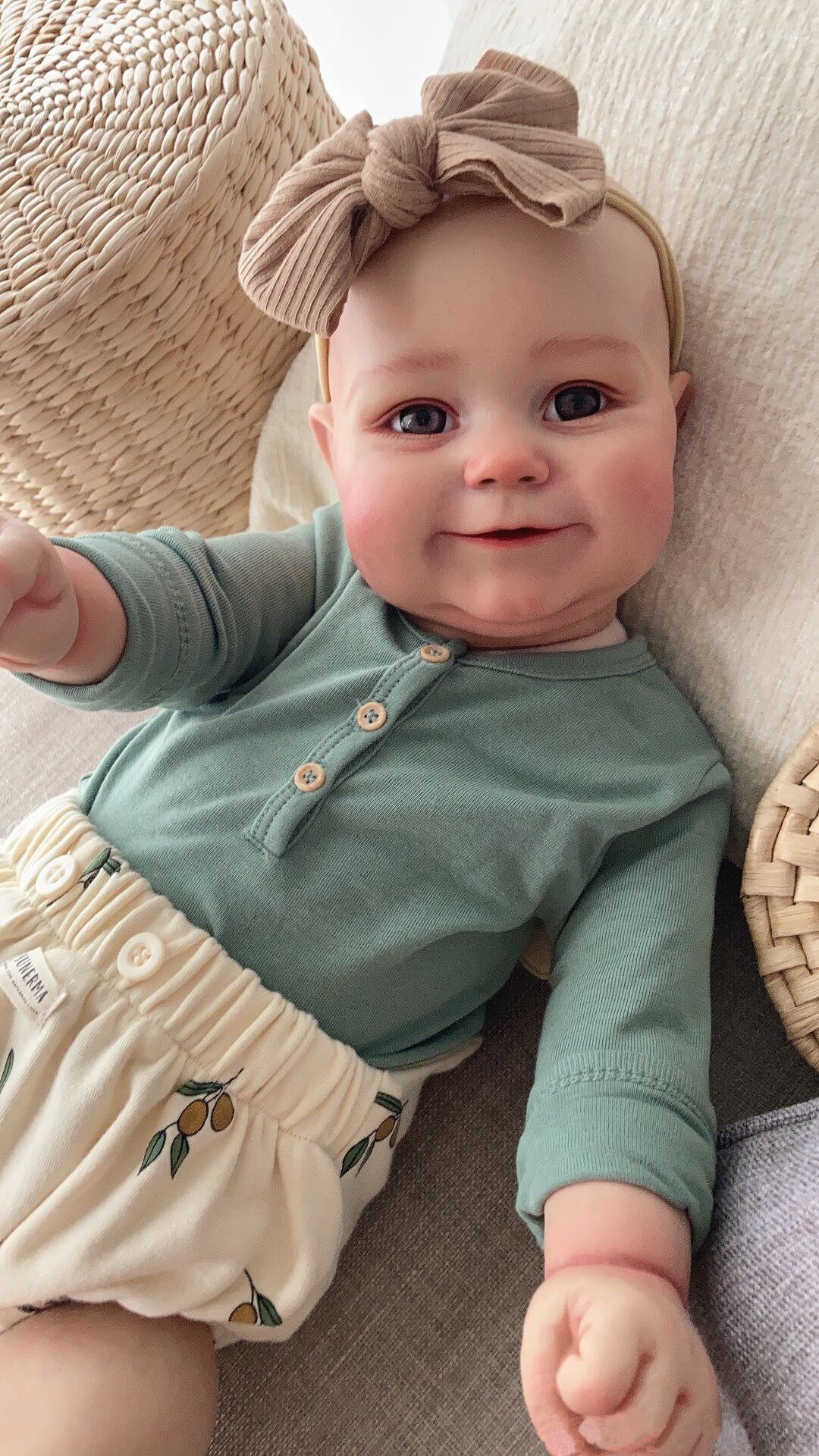Cute Creative Simulation Baby Doll Finished Product - Cindi Book