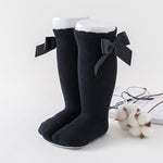 Girl student little princess red socks - Cindi Book