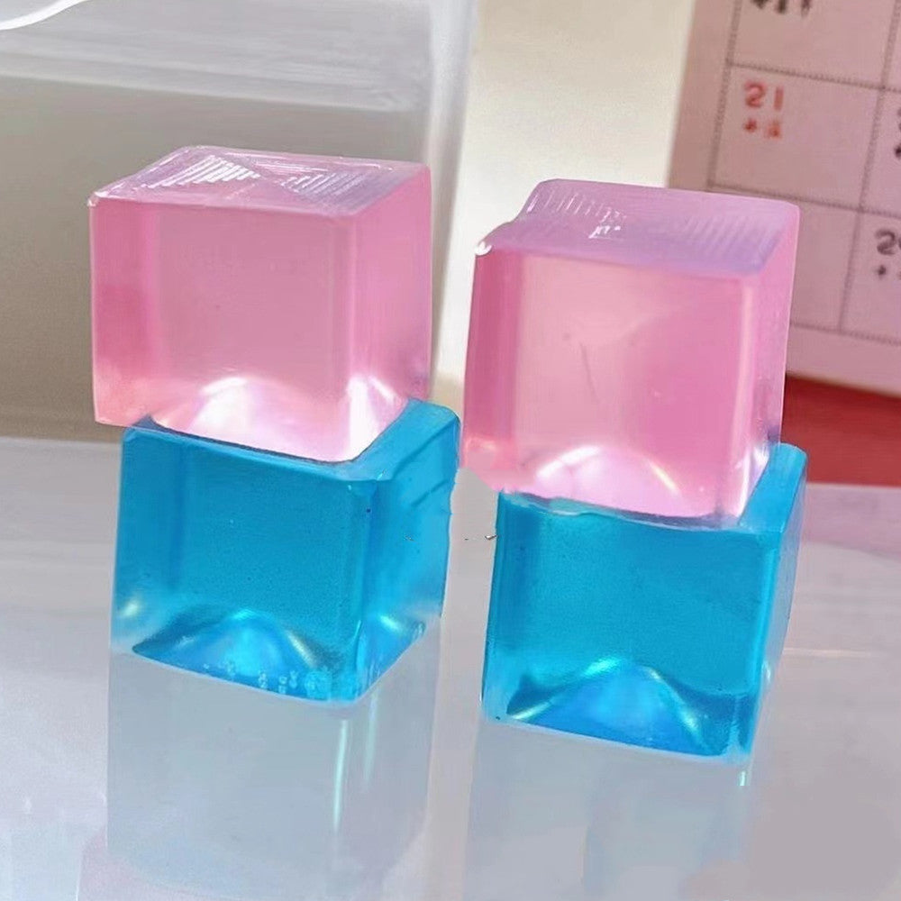 Decompression Ice Cube Squeezing Toy Vent Sea Salt - Cindi Book