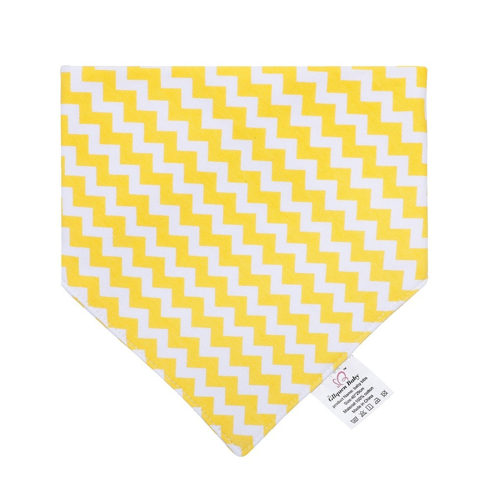 Baby triangle scarf - Cindi Book