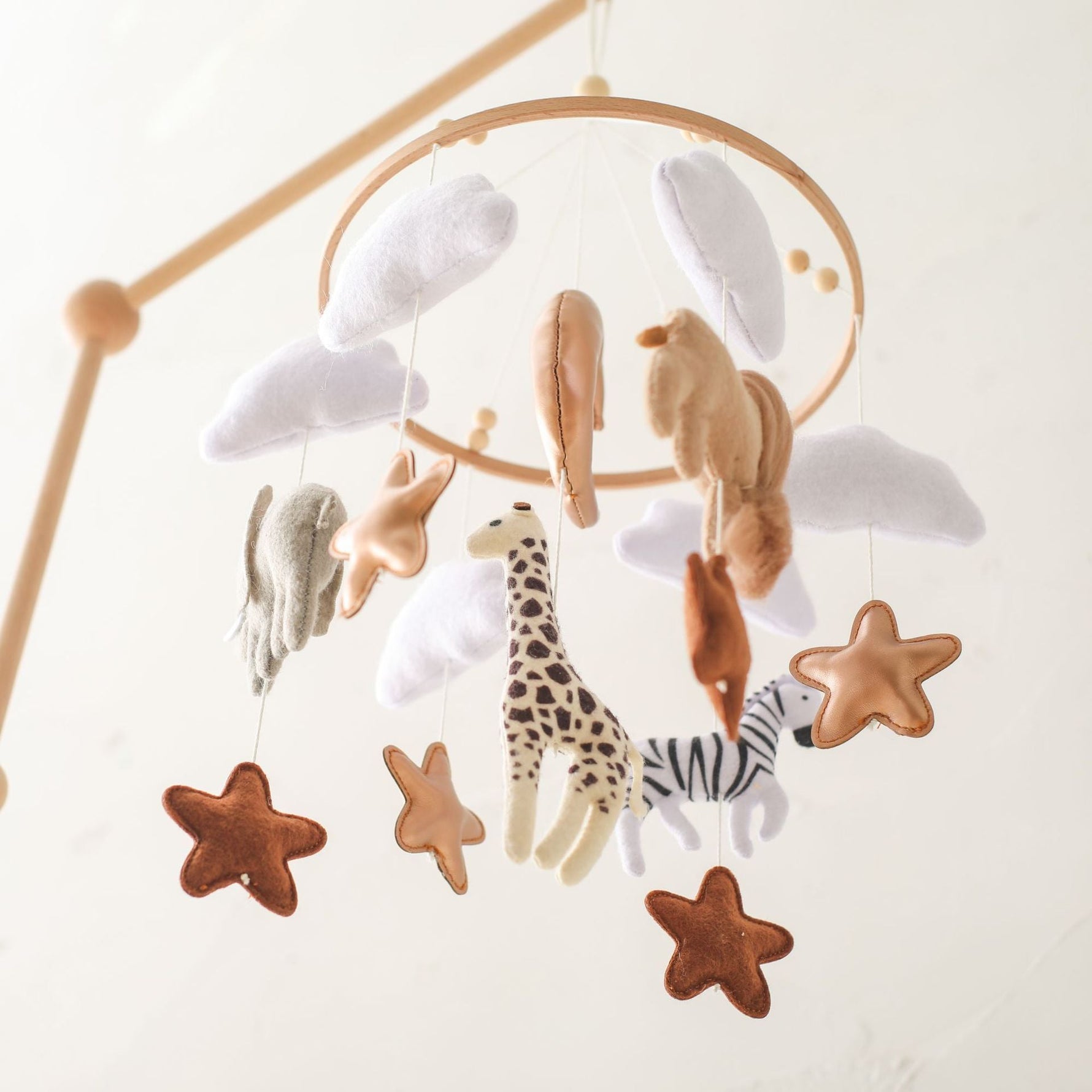 Room Hand-eye Coordination Decoration Wind Chimes Crib Felt Forest Animal Cloud Moon Bed Bell - Cindi Book