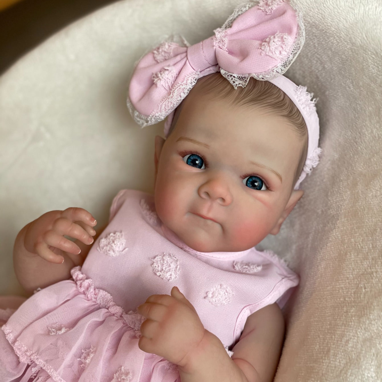 3D Advanced Skin-tone Painted Lifelike Reborn Baby Doll - Cindi Book