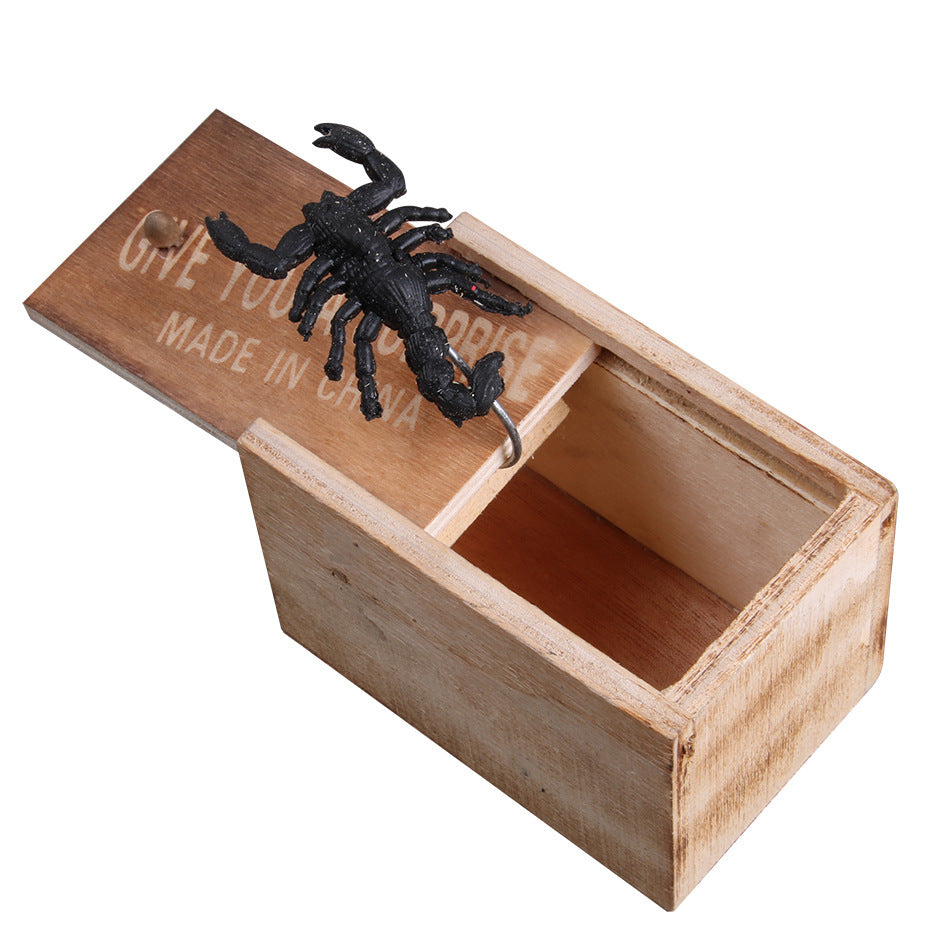Prank Spider Wooden Scare Box Trick Play Joke Lifelike Surprise April Fools' Day Funny Novelty Toys Gags Practical Gifts - Cindi Book