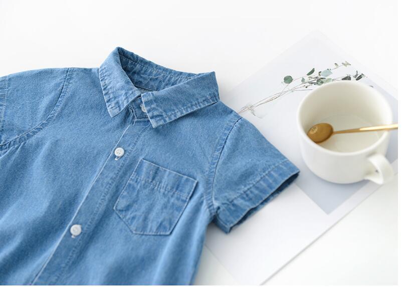 Neonatal baby shirts, collars, sleeves, jeans, hats, baby brothers and sisters wearing triangular crawling clothes - Cindi Book