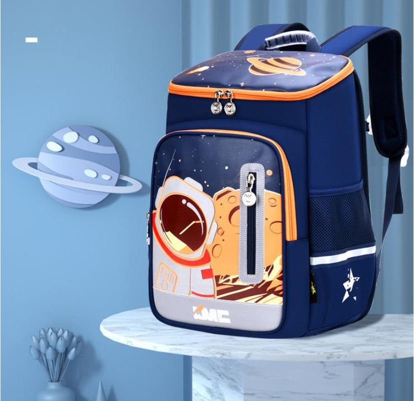 Elementary School Boy  Spine Protection Lightweight Children's Backpack - Cindi Book