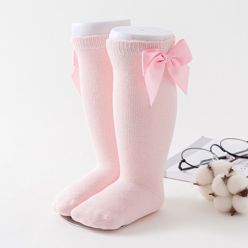 Girl student little princess red socks - Cindi Book