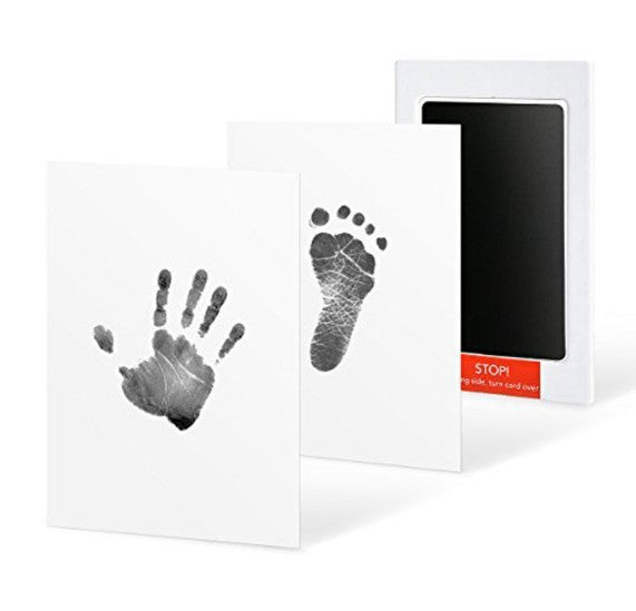Baby hands and feet with oil - Cindi Book