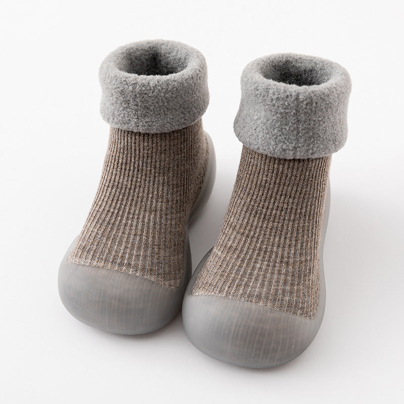 Indoor Snow Warm Socks And Shoes - Cindi Book