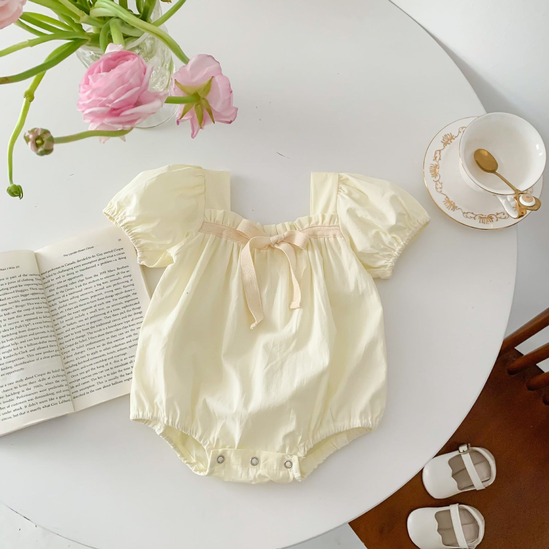 Small Floral Bow Baby Girl Bubble Sleeve Harness Crawl Clothes - Cindi Book
