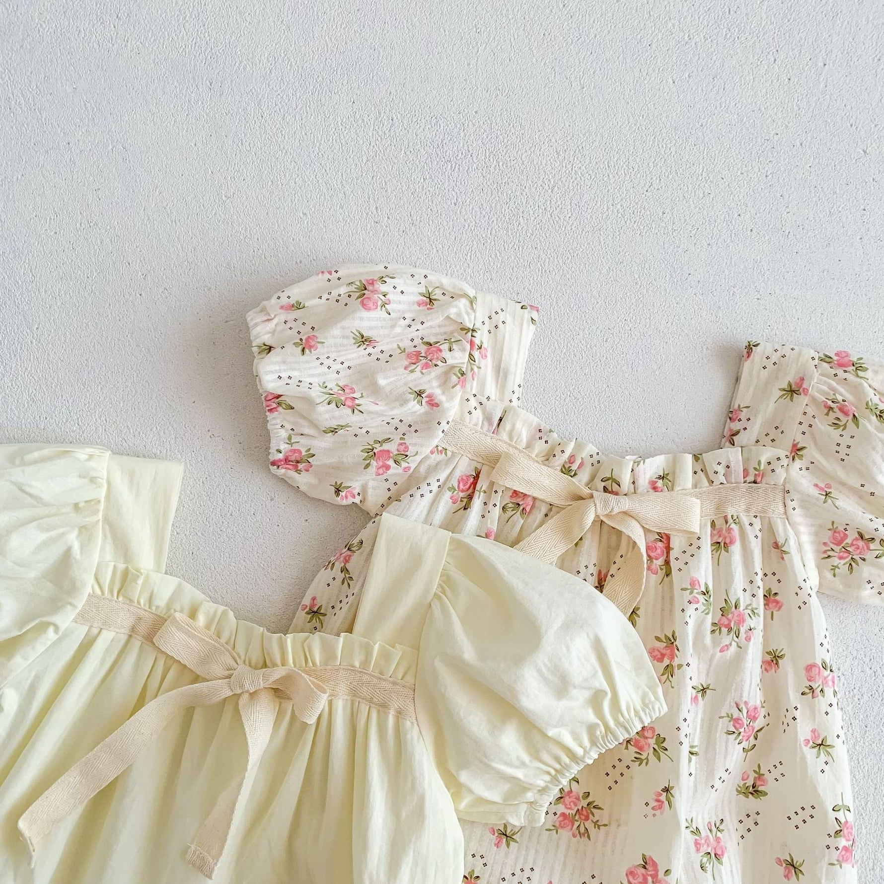 Small Floral Bow Baby Girl Bubble Sleeve Harness Crawl Clothes - Cindi Book
