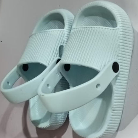 Children's Feeling Of Stepping On Feces Thick Soled Home Slippers - Cindi Book