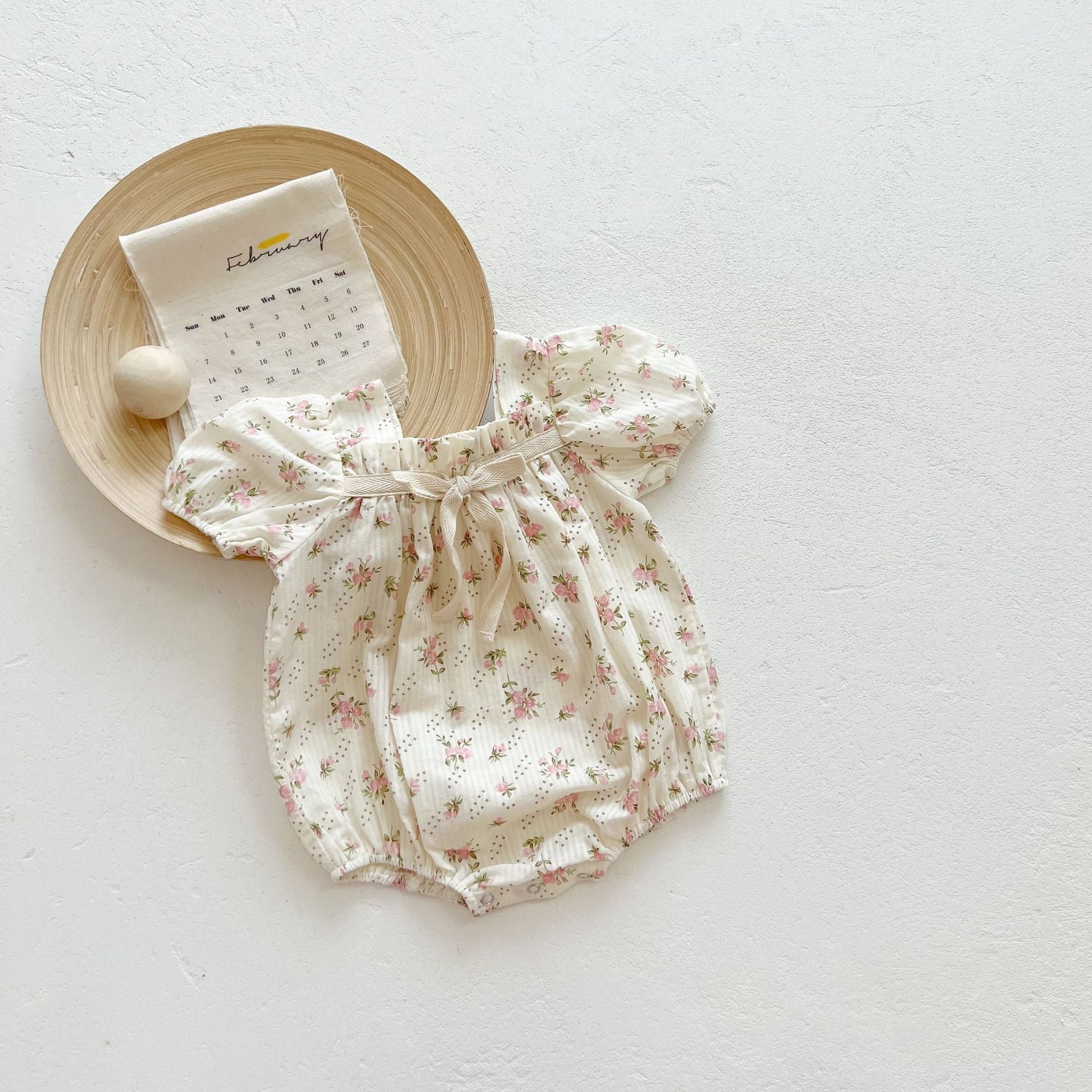 Bow Knot Baby Girl Puff Sleeve Romper - Cindi Book