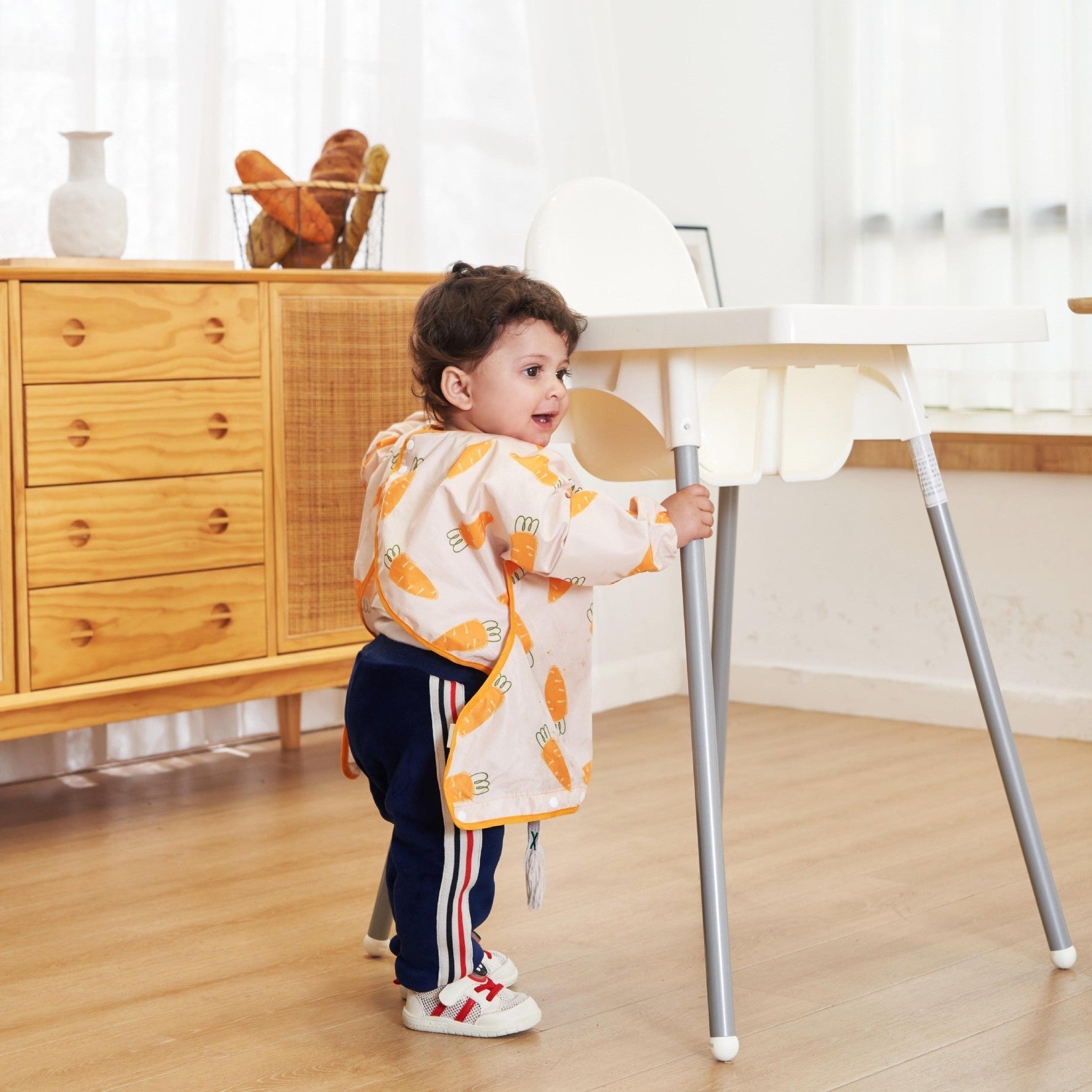 All-in-one Anti-dirt Bib For Baby Dining Tables - Cindi Book