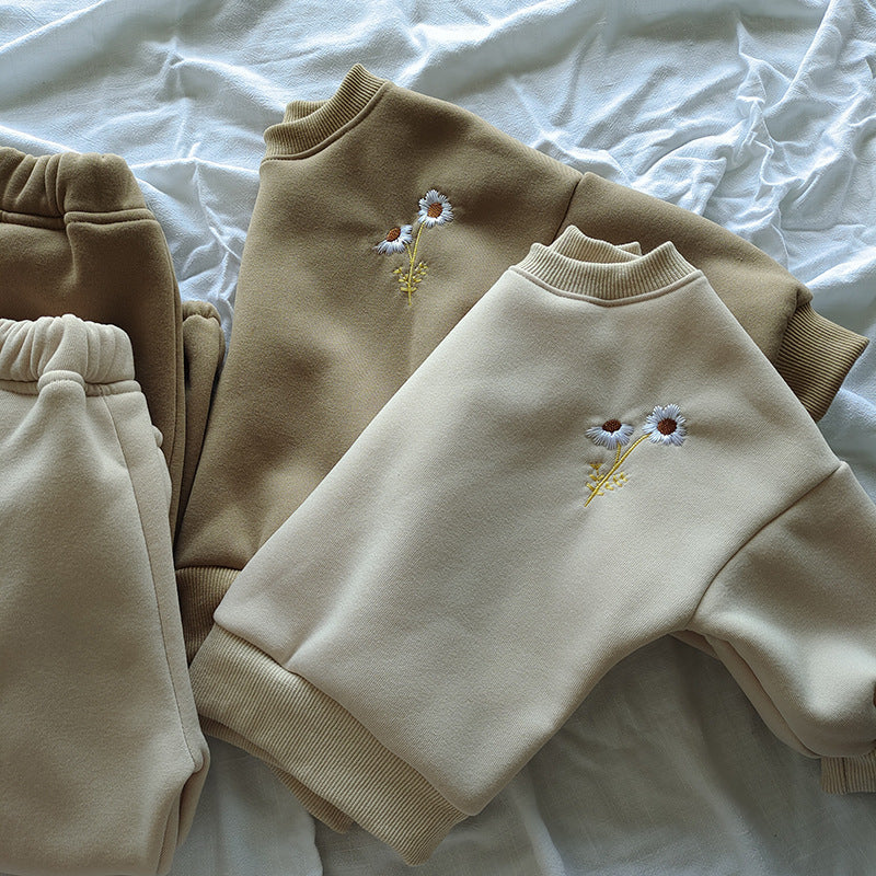 Children's Suits For Infants And Young Children - Cindi Book