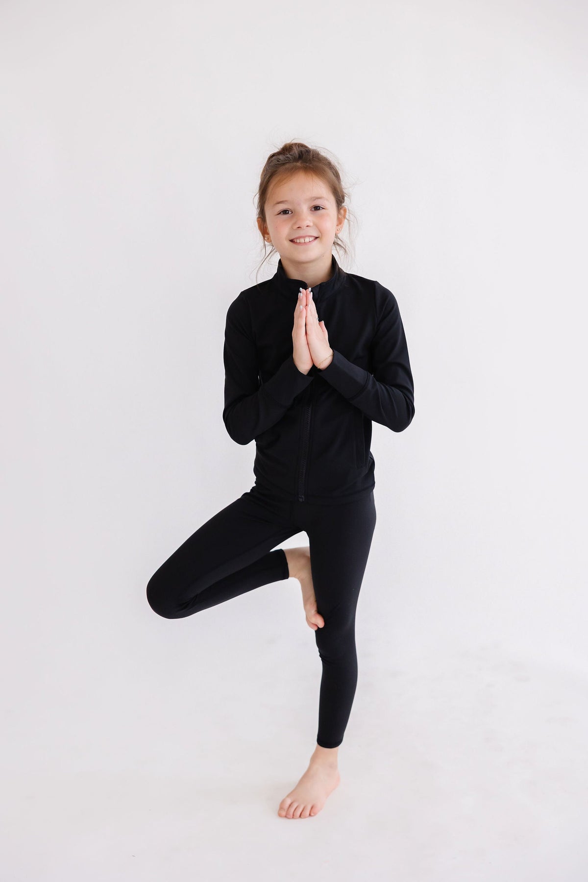 Balanced Black Full-Zip Ruffle Active Jacket - Image 10