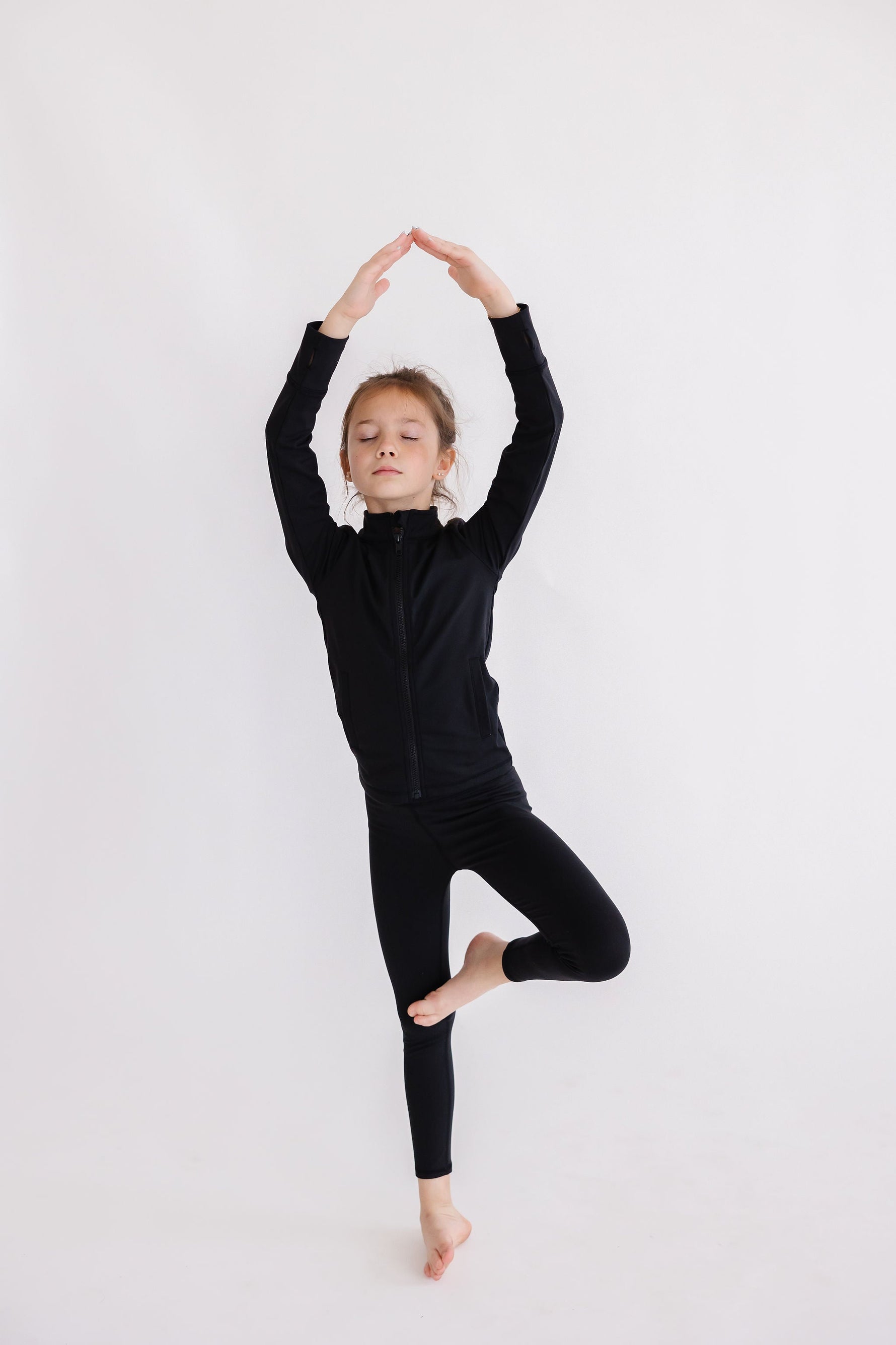 Balanced Black Full-Zip Ruffle Active Jacket - Image 11