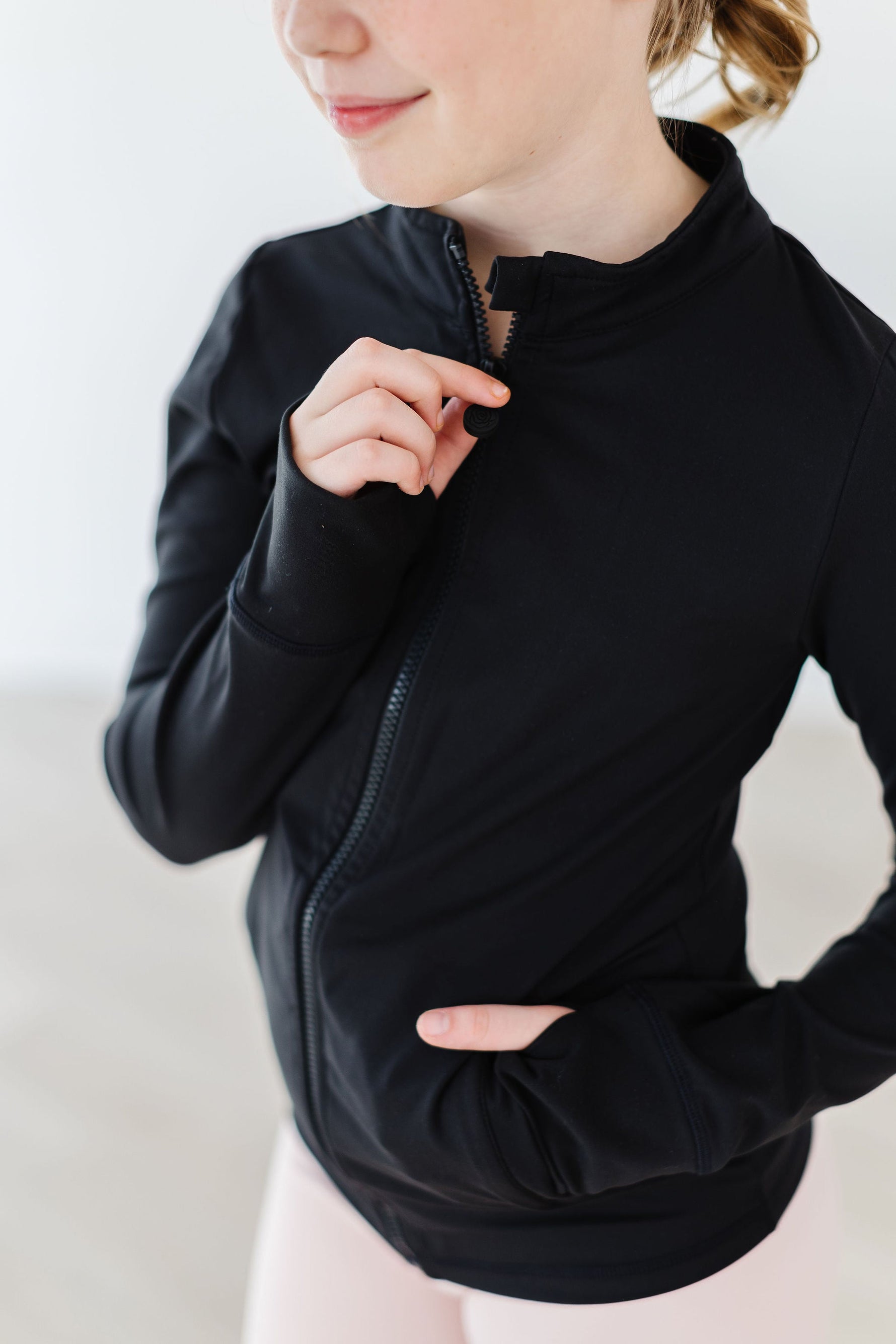 Balanced Black Full-Zip Ruffle Active Jacket - Image 8