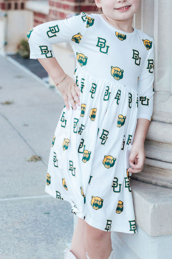 Baylor White Bear 3/4 Sleeve Pocket Twirl Dress - Image 3