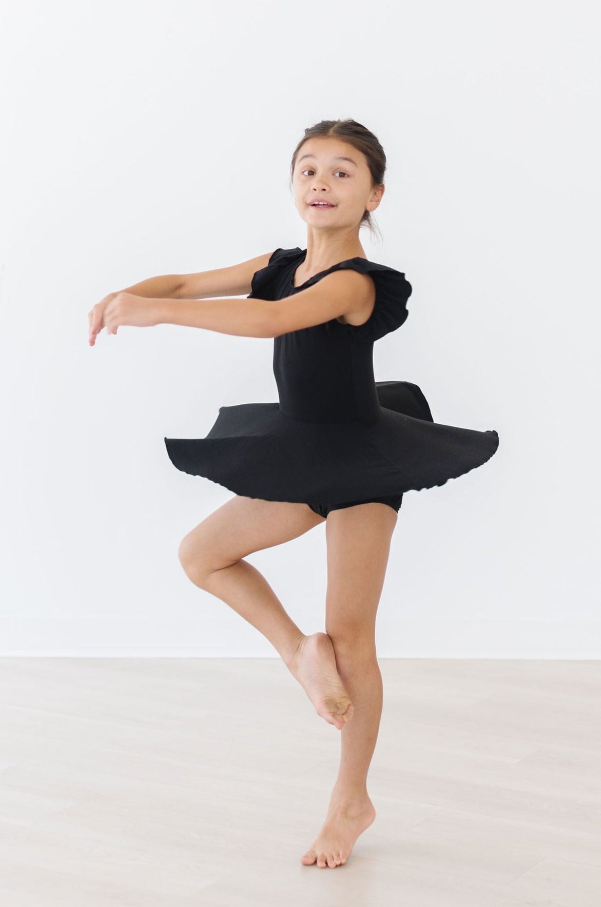 Black S/S Twirl Leotard - Image 4