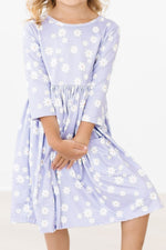 Dainty Daisies 3/4 Sleeve Pocket Twirl Dress - Image 3