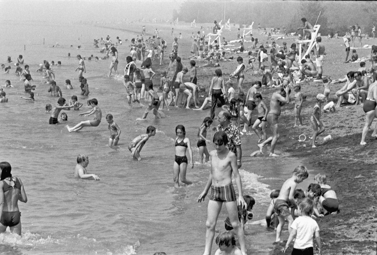 Erie Memories: 125 Years of the Erie Region - Additional Book View 9