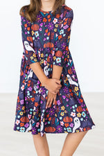 Fangtastic 3/4 Sleeve Pocket Twirl Dress - Image 4