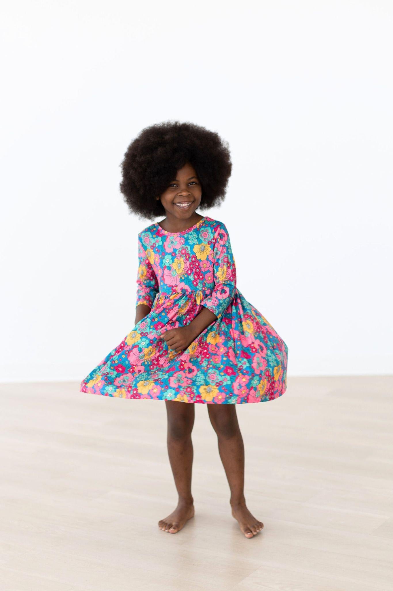 Feeling Floral 3/4 Sleeve Pocket Twirl Dress - Image 2