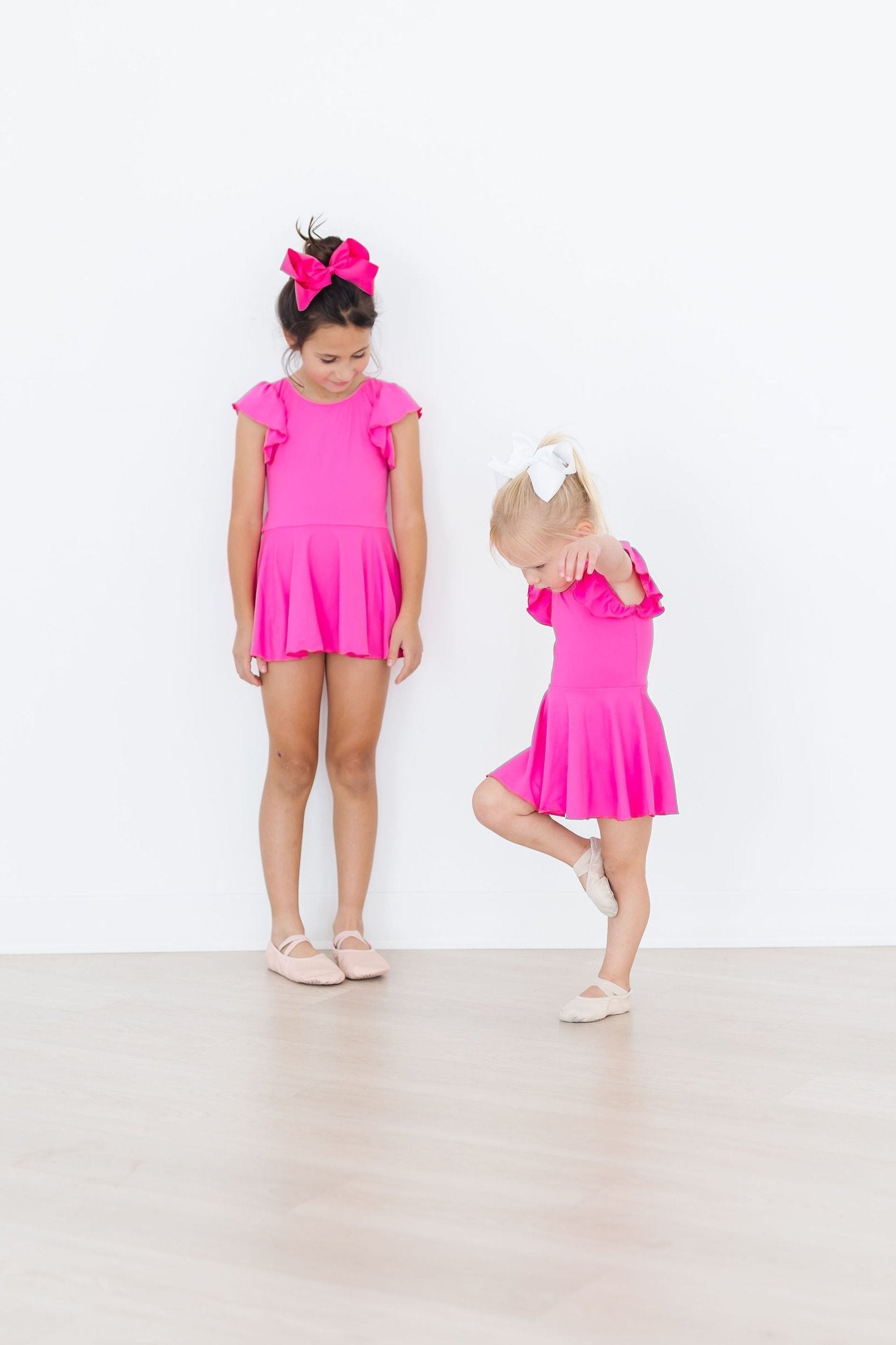Hot Pink S/S Twirl Leotard - Image 2