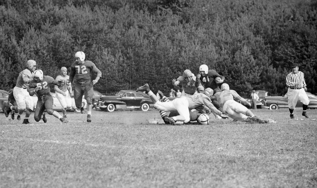 Johnstown Memories III: More Than 125 Years of Photographic History - Additional Book View 8