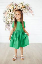 Kelly Green S/S Pocket Twirl Dress - Image 2