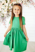 Kelly Green S/S Pocket Twirl Dress - Image 4