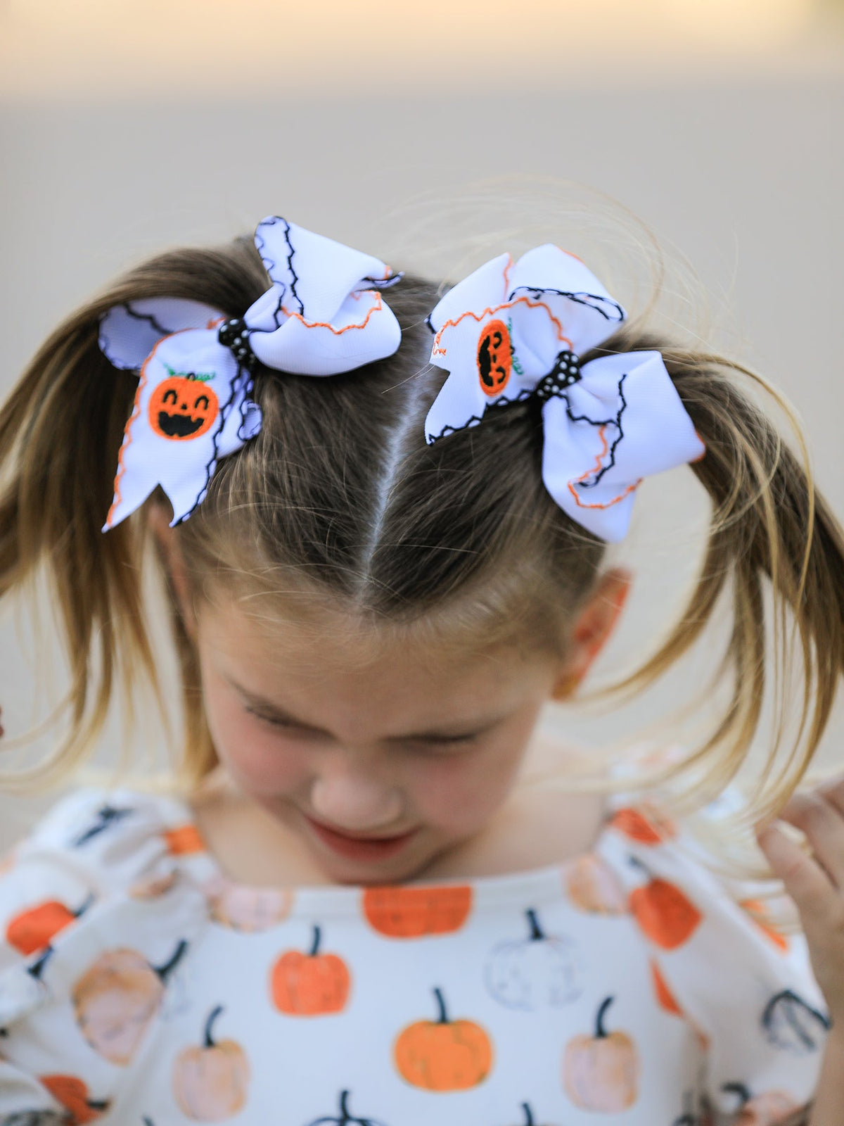 Rylee Faith Designs - Halloween Pumpkin Hair Bows: White Ribbon Design（2PCS）