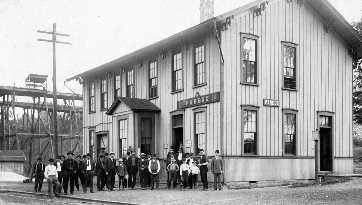 Mercer County: Through Our Eyes - 150 Years of The Herald - Additional Book View 10